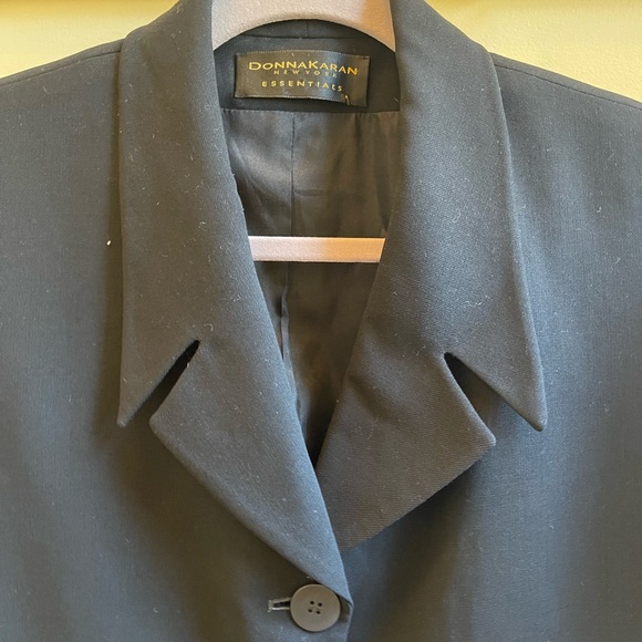 Vintage Donna Karan Blazer - Picture 9 of 9